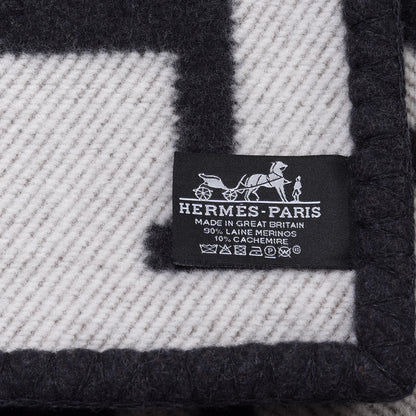 Hermes Wool Cashmere Avalon III Blanket Ecru Black 3 of 3
