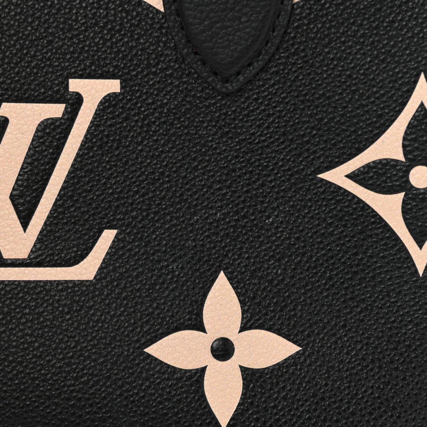 Empreinte Monogram Giant Onthego PM Black Beige