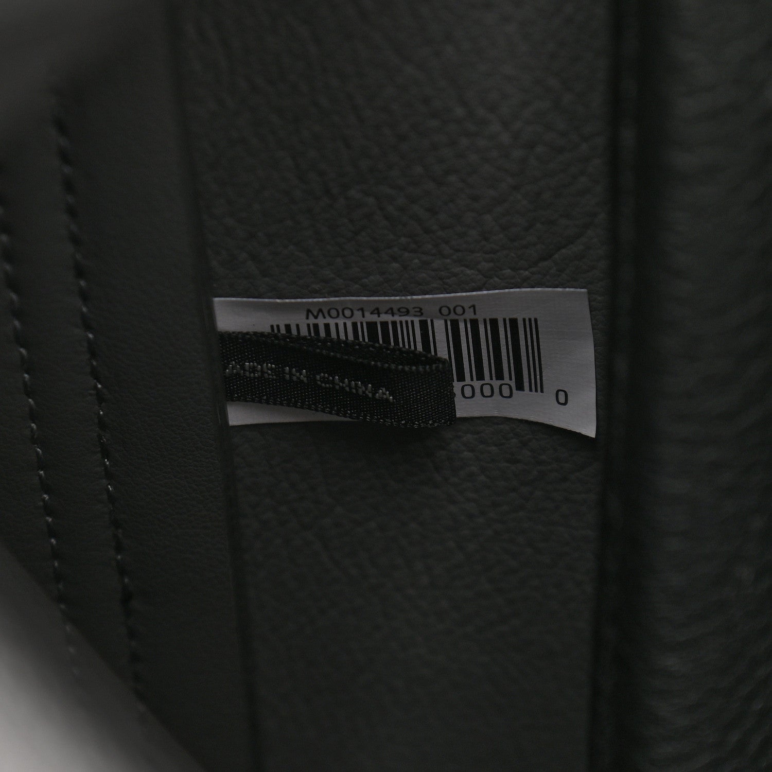 Marc Jacobs Grained Calfskin The Tag Tote Black 7 of 11