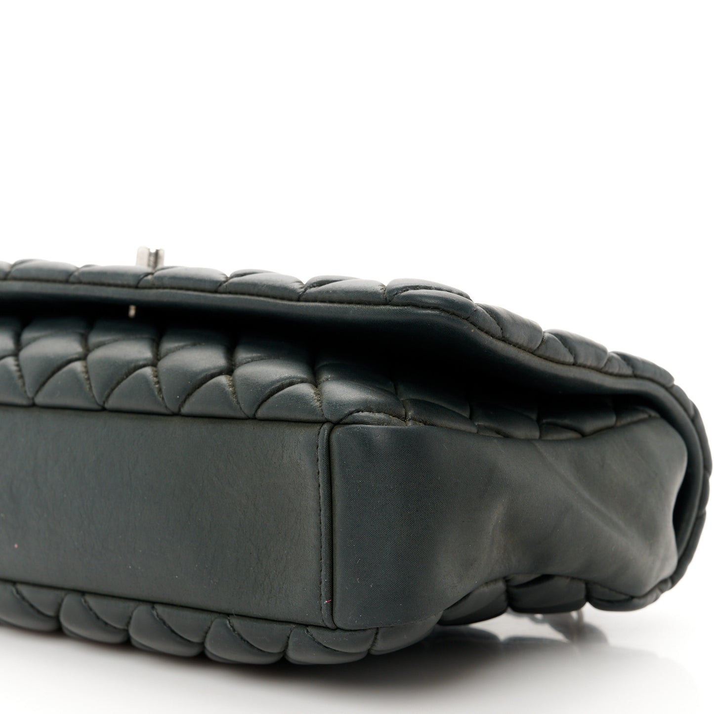 Iridescent Calfskin Small New Bubble Quilt Flap Anthracite