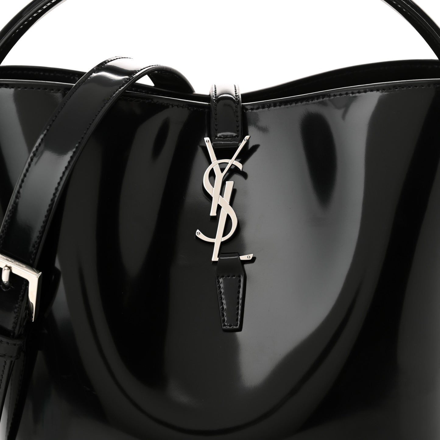 Patent Calfskin Le 37 Bucket Bag Black