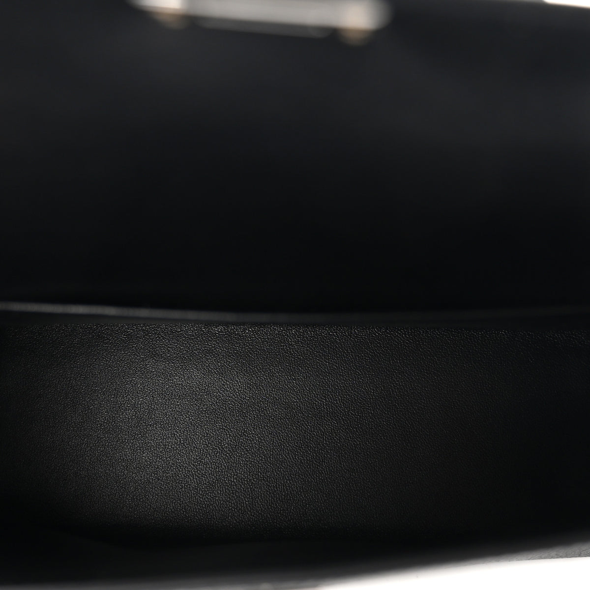 Chevre Chamkila Clou de Coeur Mini Kelly Sellier 20 Black