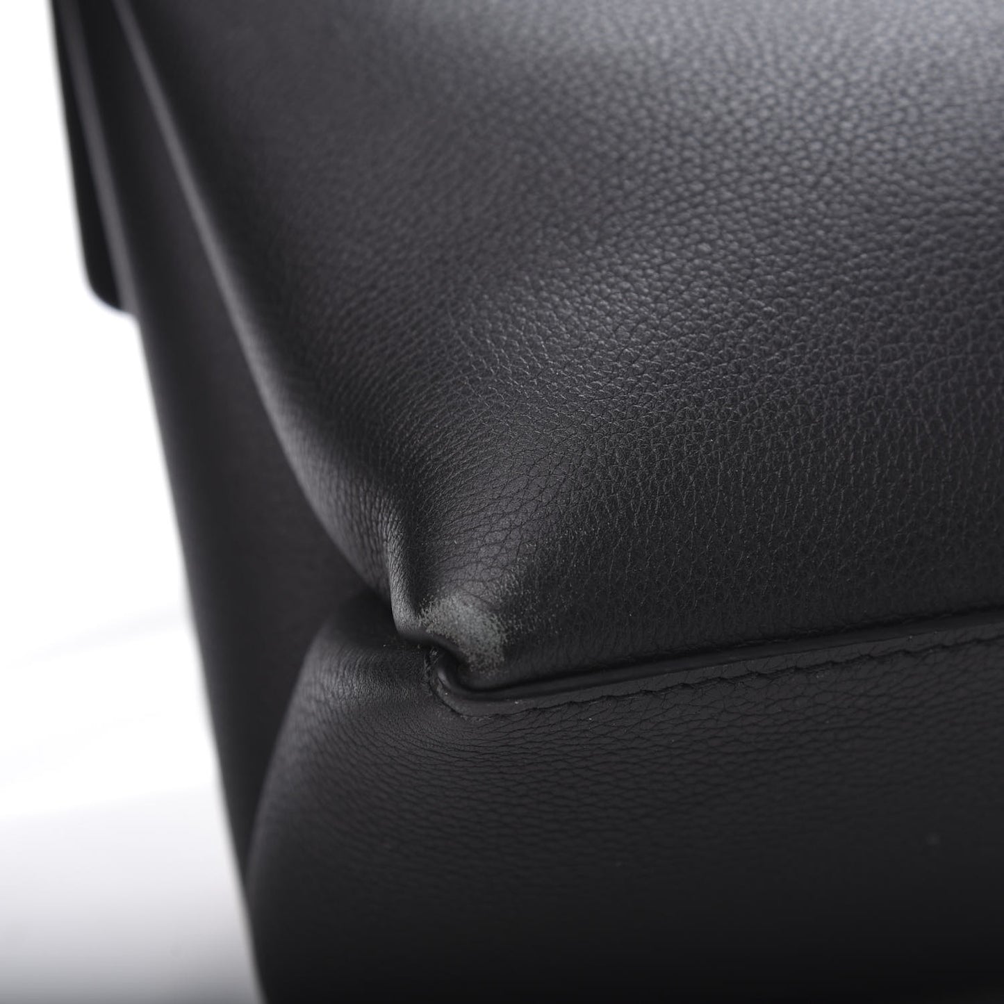 Soft Calfskin My Lockme Top Handle Vanille Black