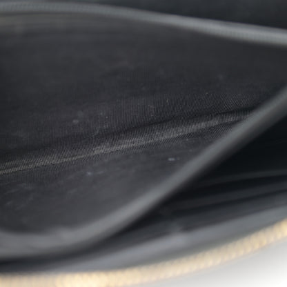 Gucci Microguccissima Bow Zip Around Wallet Black 12 of 12