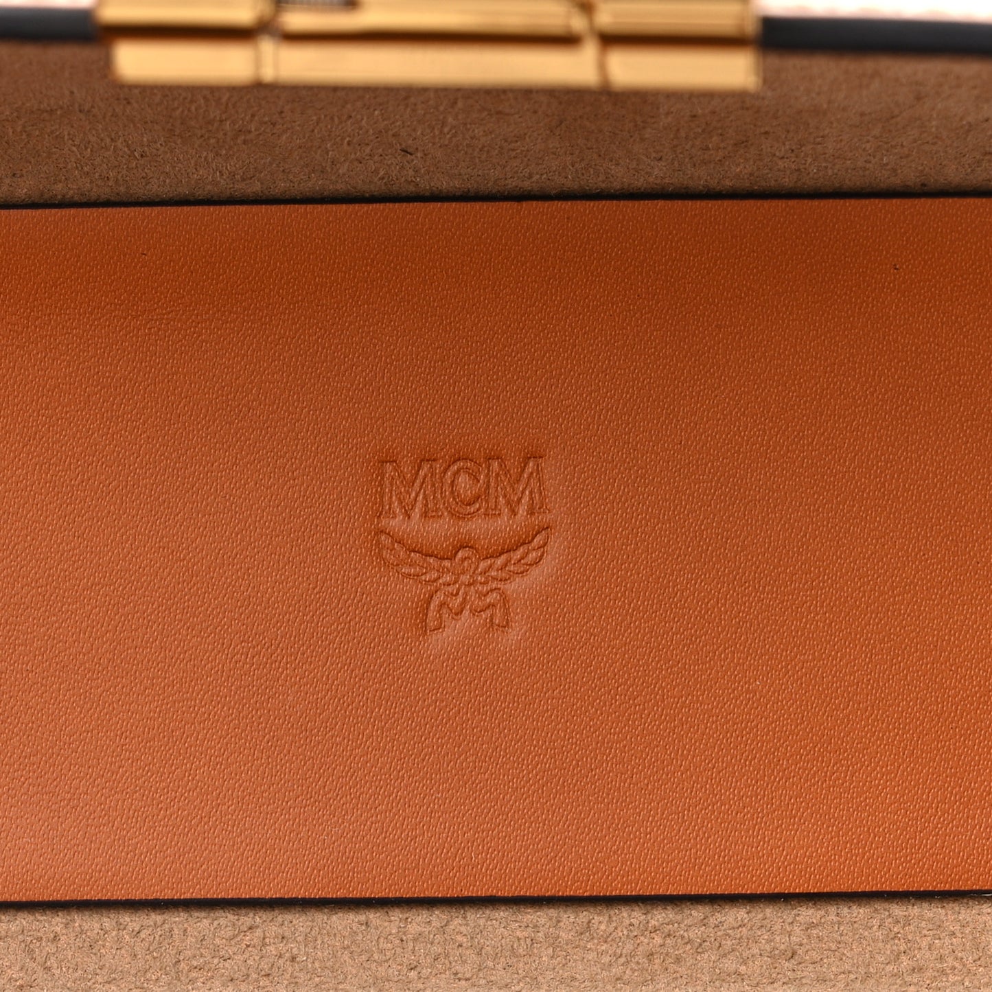 Visetos Soft Berlin Convertible Belt Bag Cognac