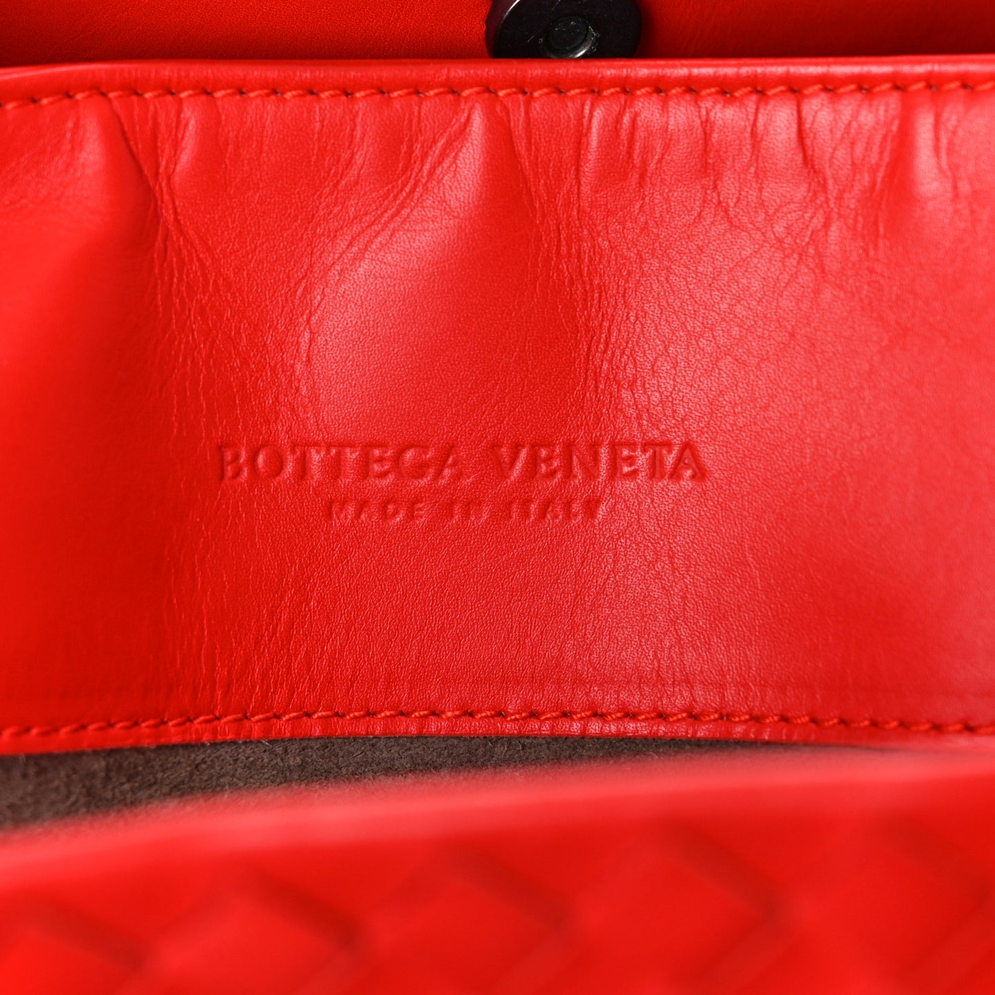 Nappa Intrecciato Medium Roma Tote Red