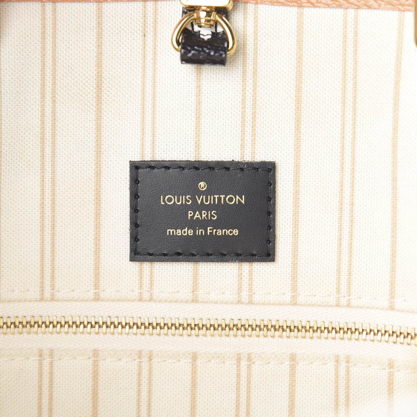 Monogram Giant Jungle Onthego GM Ivory