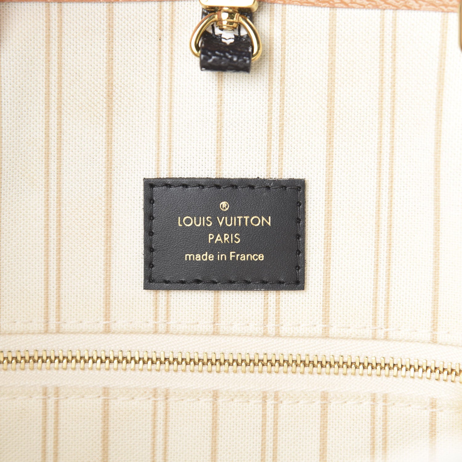 Louis Vuitton Monogram Giant Jungle Onthego GM Ivory 7 of 8