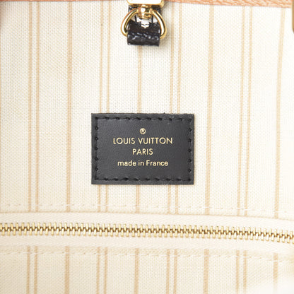Louis Vuitton Monogram Giant Jungle Onthego GM Ivory 7 of 8