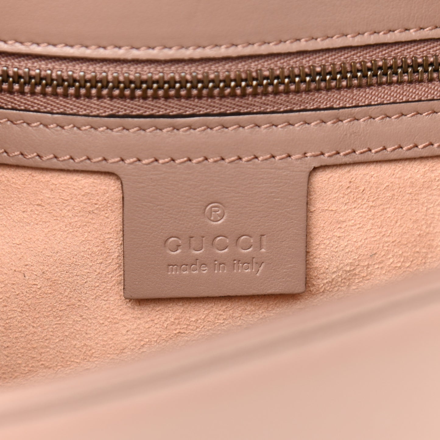 Calfskin Matelasse Small GG Marmont Shoulder Bag Porcelain Rose