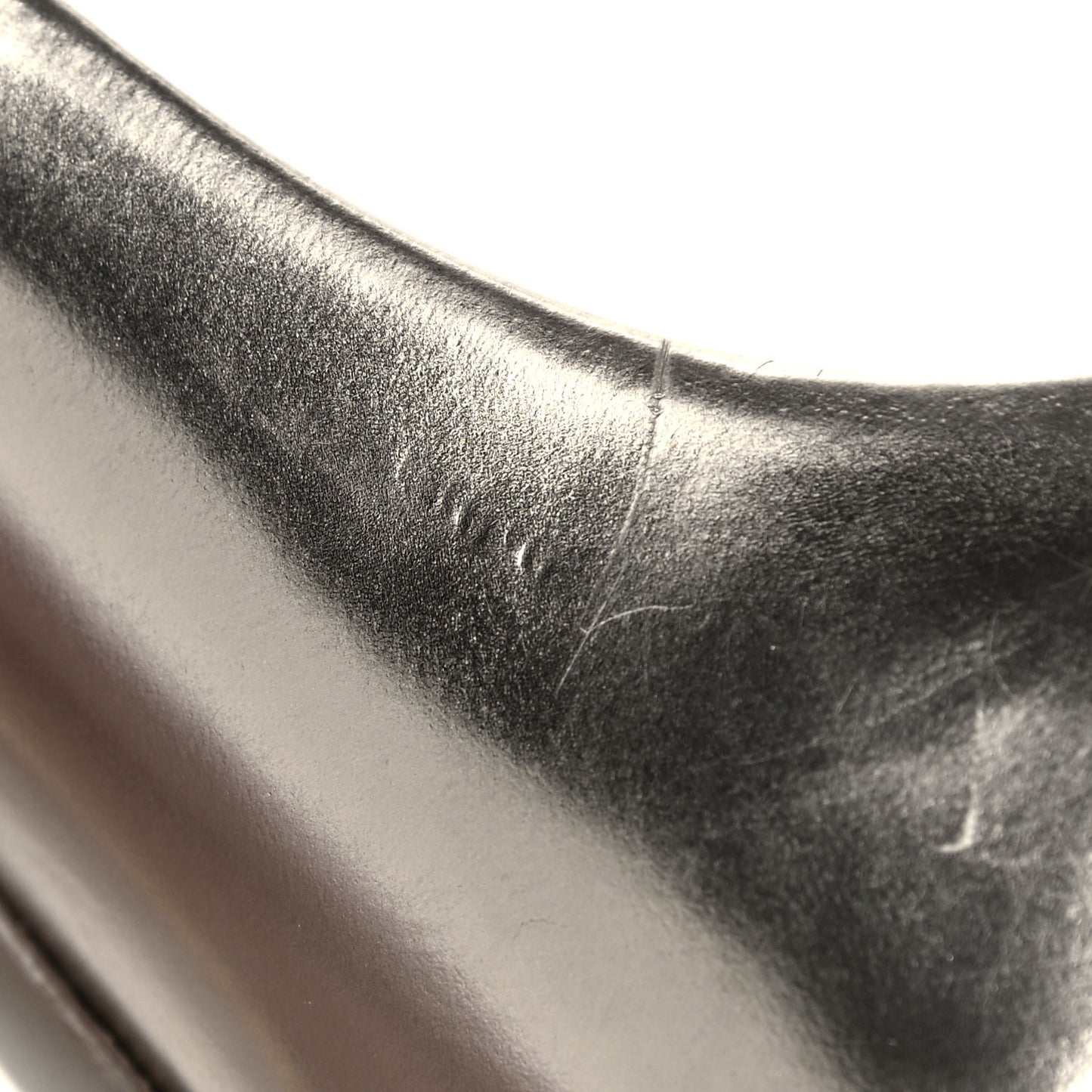 Calfskin Clara Pumps 40 Gold