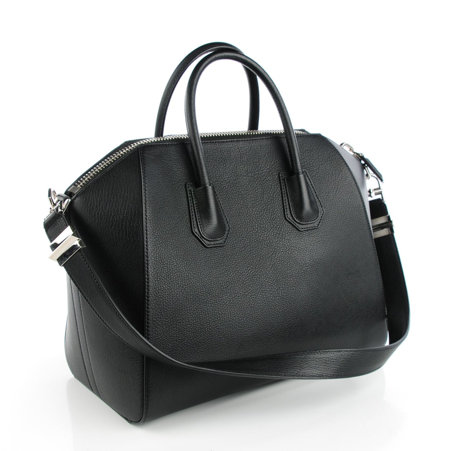 Sugar Goatskin Medium Antigona Black