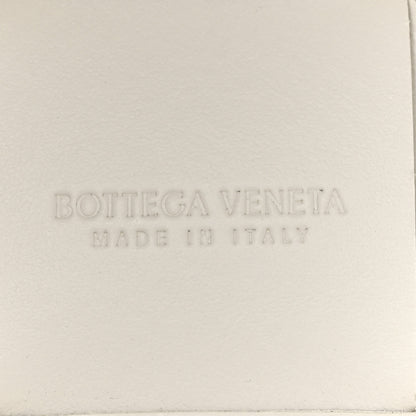 Bottega Veneta Lambskin Maxi Intrecciato Small Cassette Crossbody Bucket Bag White 6 of 9