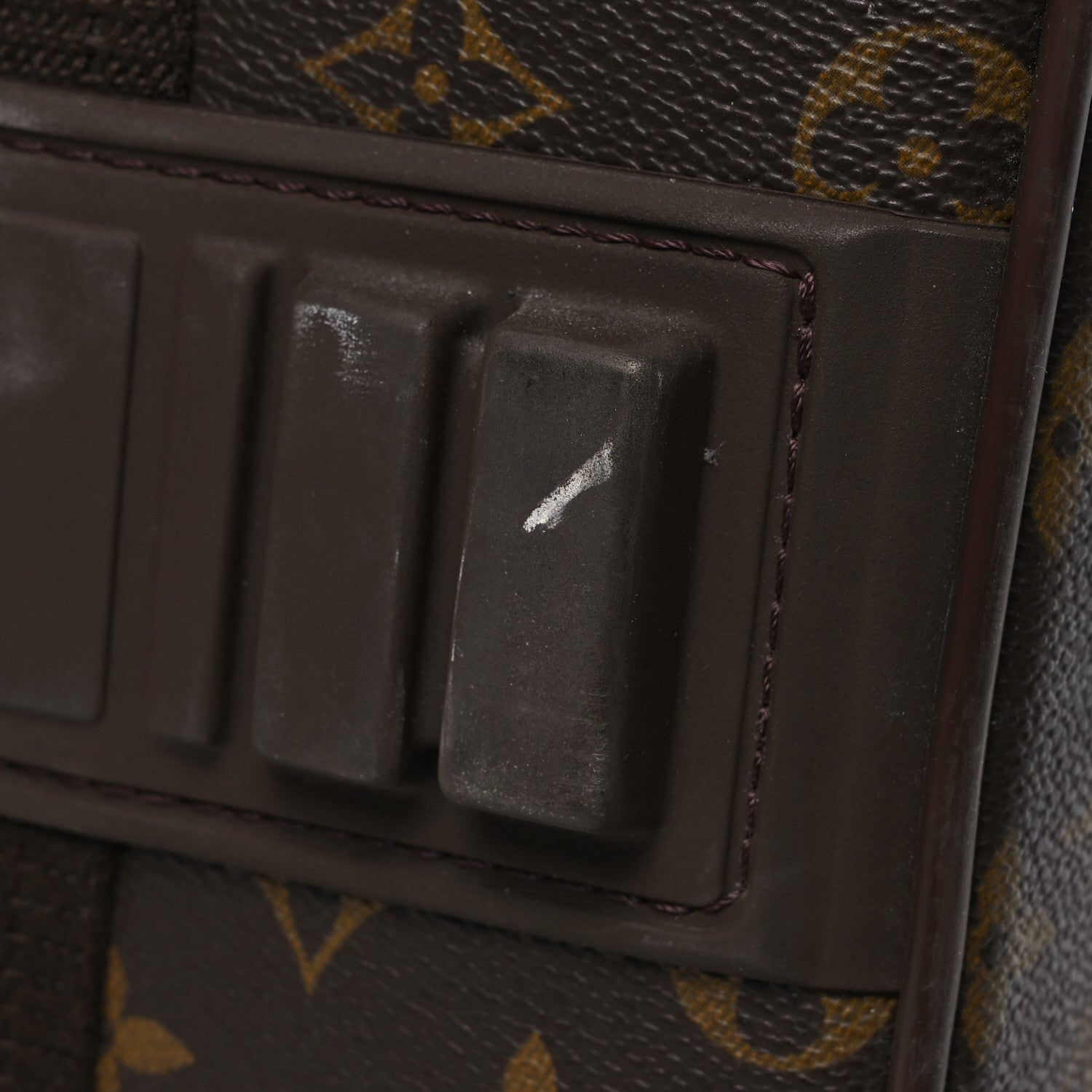 Louis Vuitton Monogram Pegase 50 12 of 15
