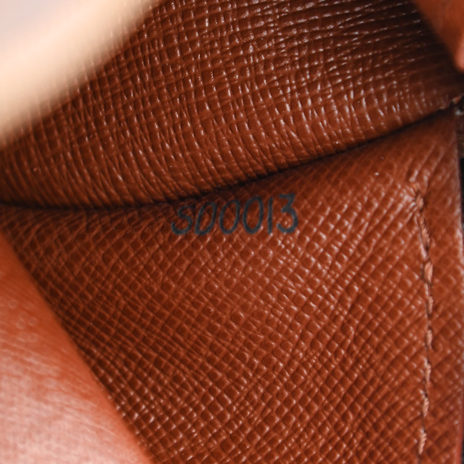 Louis Vuitton Monogram Papillon 26 7 of 8