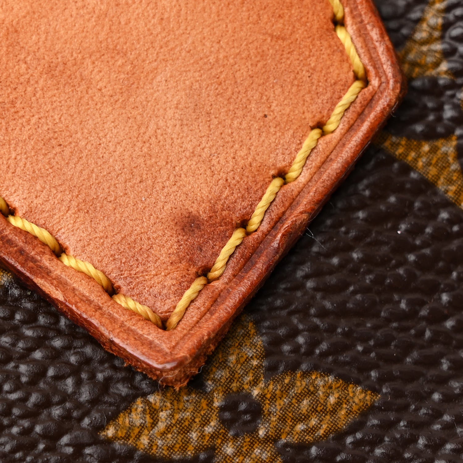Louis Vuitton Monogram Alma MM 13 of 15