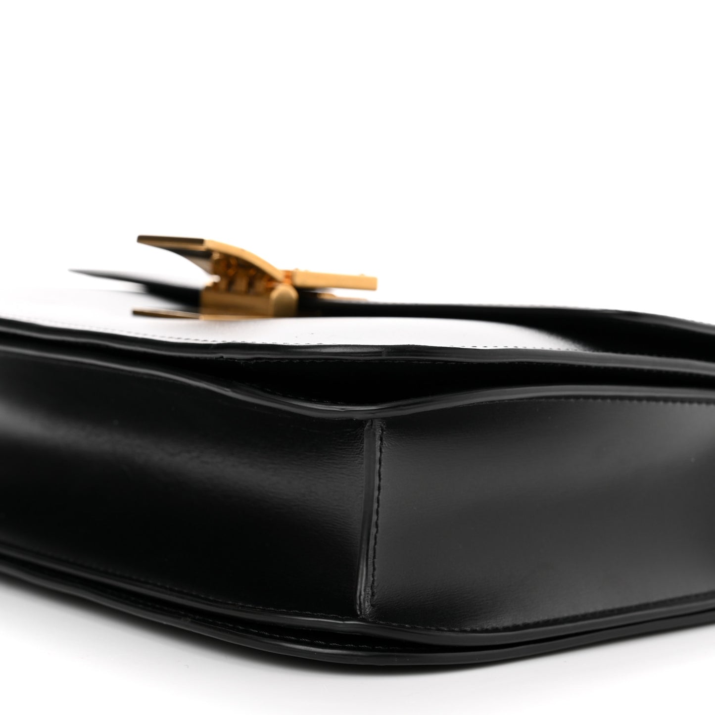 Box Calfskin Medium Classic Box Flap Bag Black