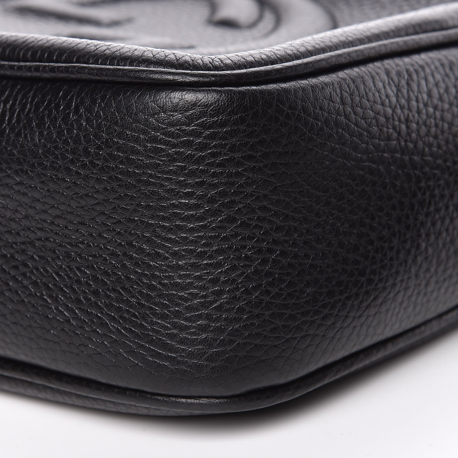Gucci Pebbled Calfskin Small Soho Disco Bag Black 9 of 10