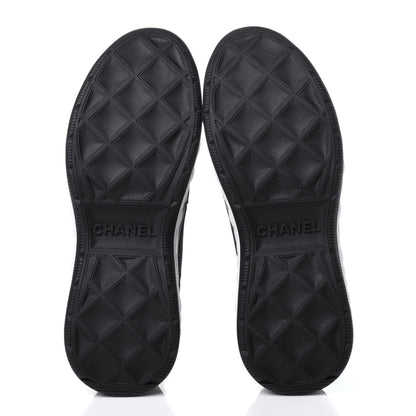 Chanel Velvet Calfskin Mixed Fibers CC Sneakers 37 Black 7 of 12
