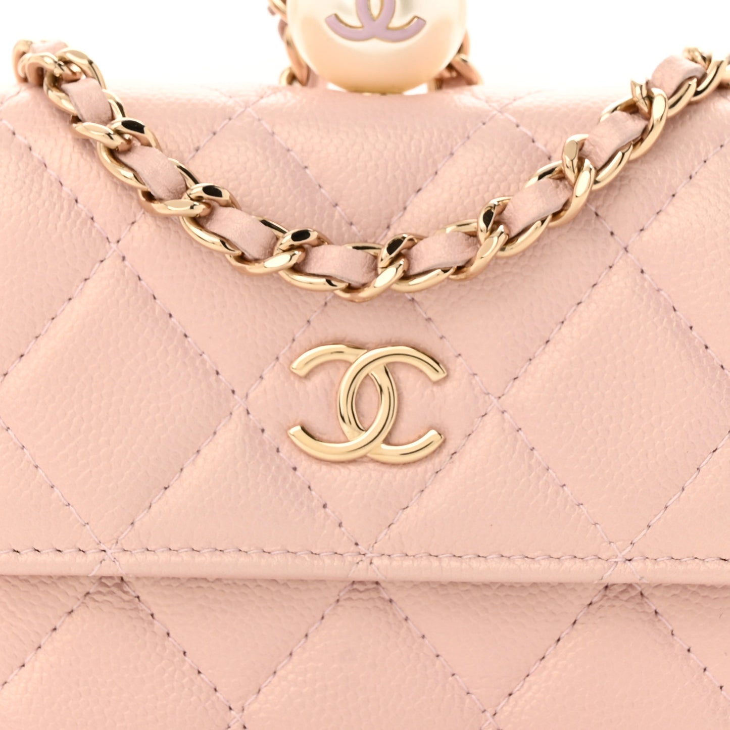 Iridescent Caviar Quilted Pearl On Top Coin Purse With Chain Light Pink