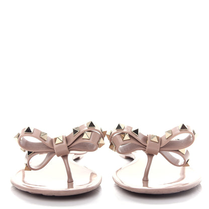 Valentino Garavani PVC Jelly Rockstud Bow Thong Sandals 38 Poudre 2 of 9