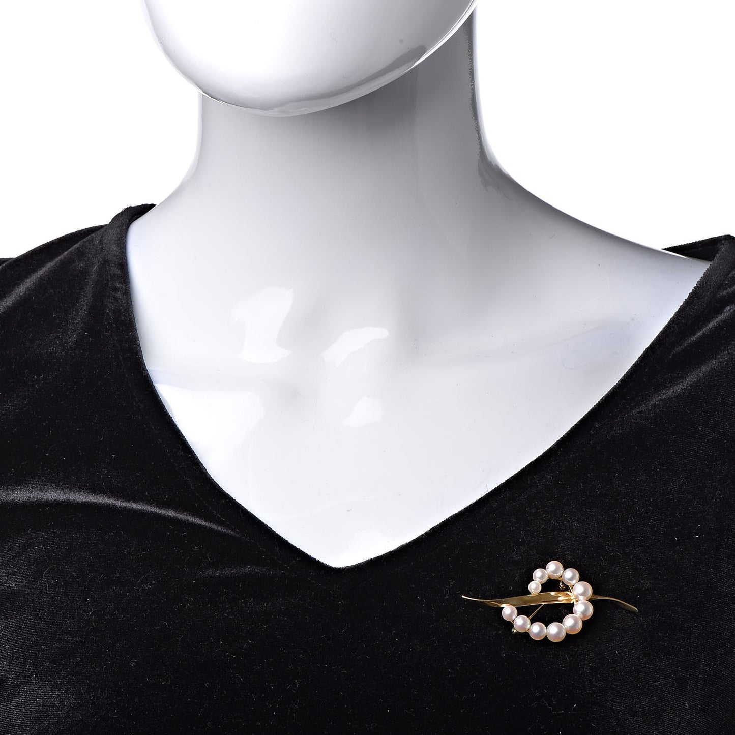 18K Yellow Gold Akoya Pearl Brooch