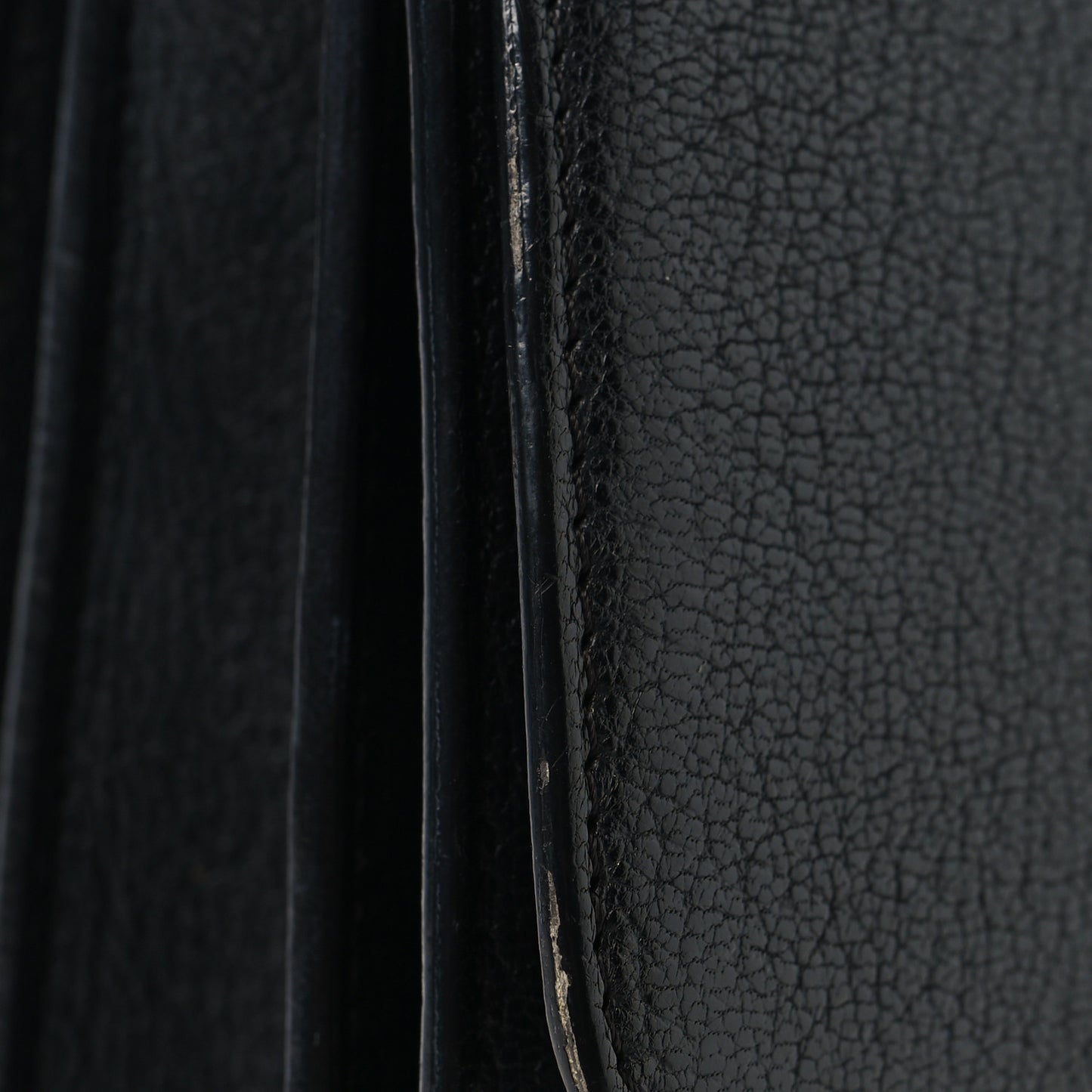 Goatskin Medium Classic Box Flap Bag Black