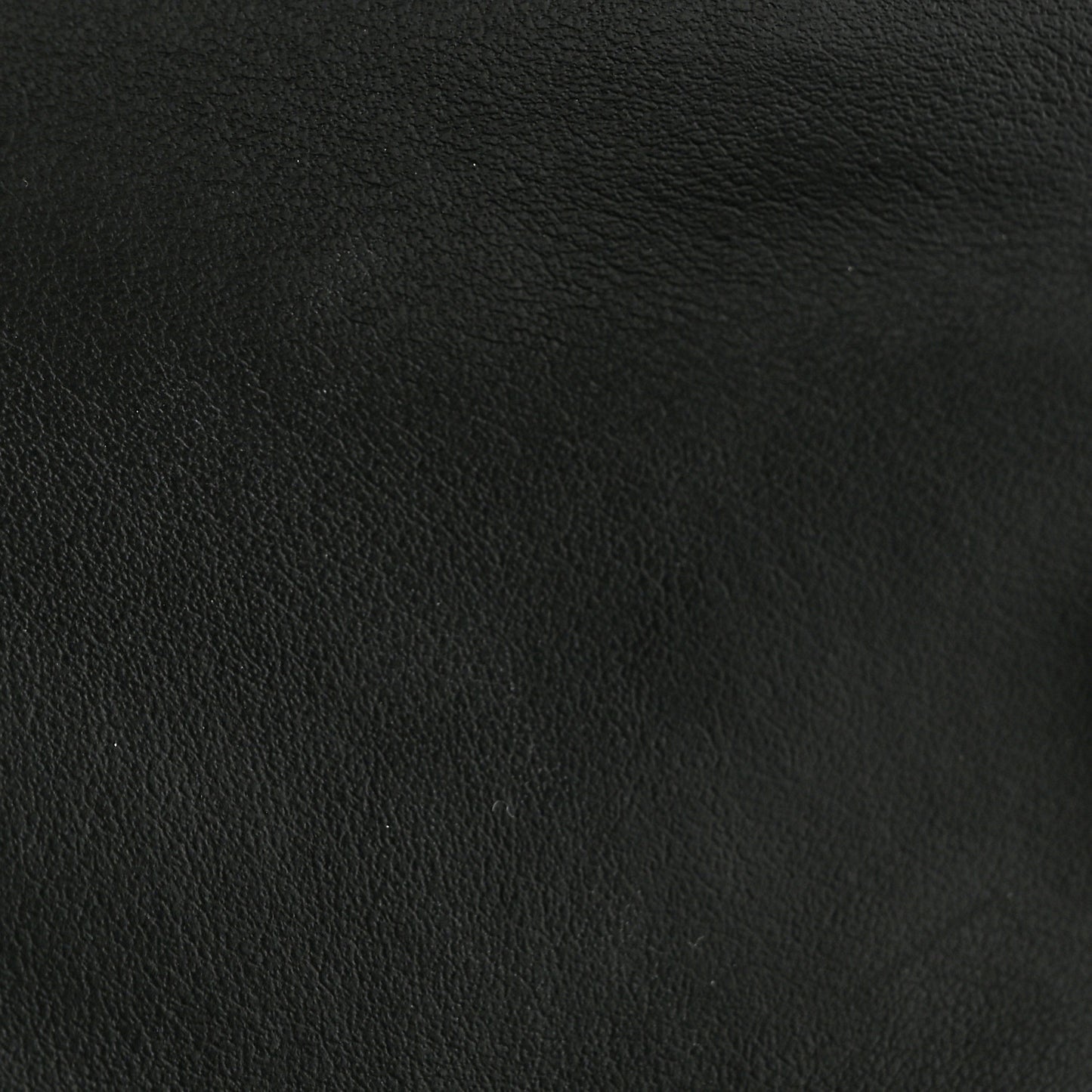 Calfskin Matelasse Monochrome GG Marmont Chain Belt Bag Black