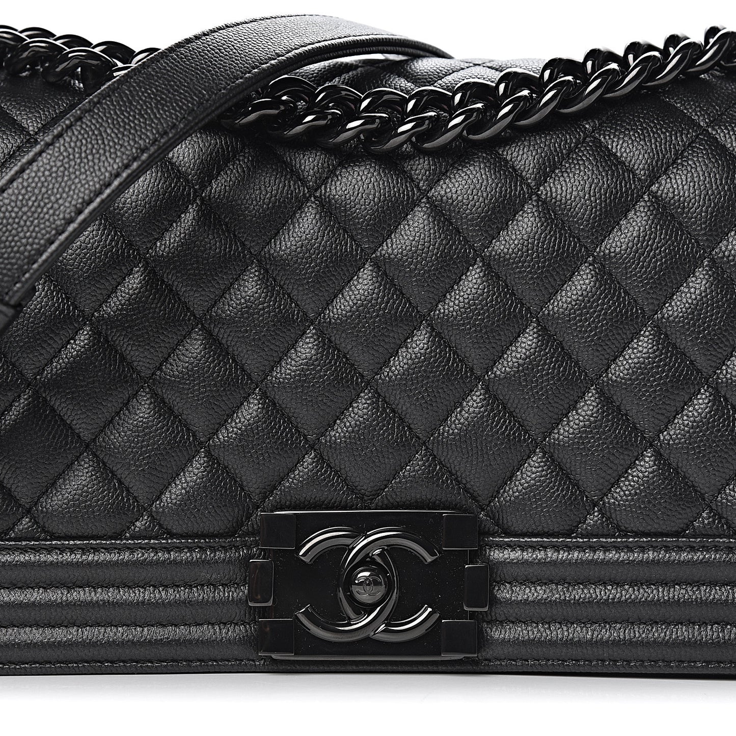Caviar Quilted Medium Boy Flap So Black