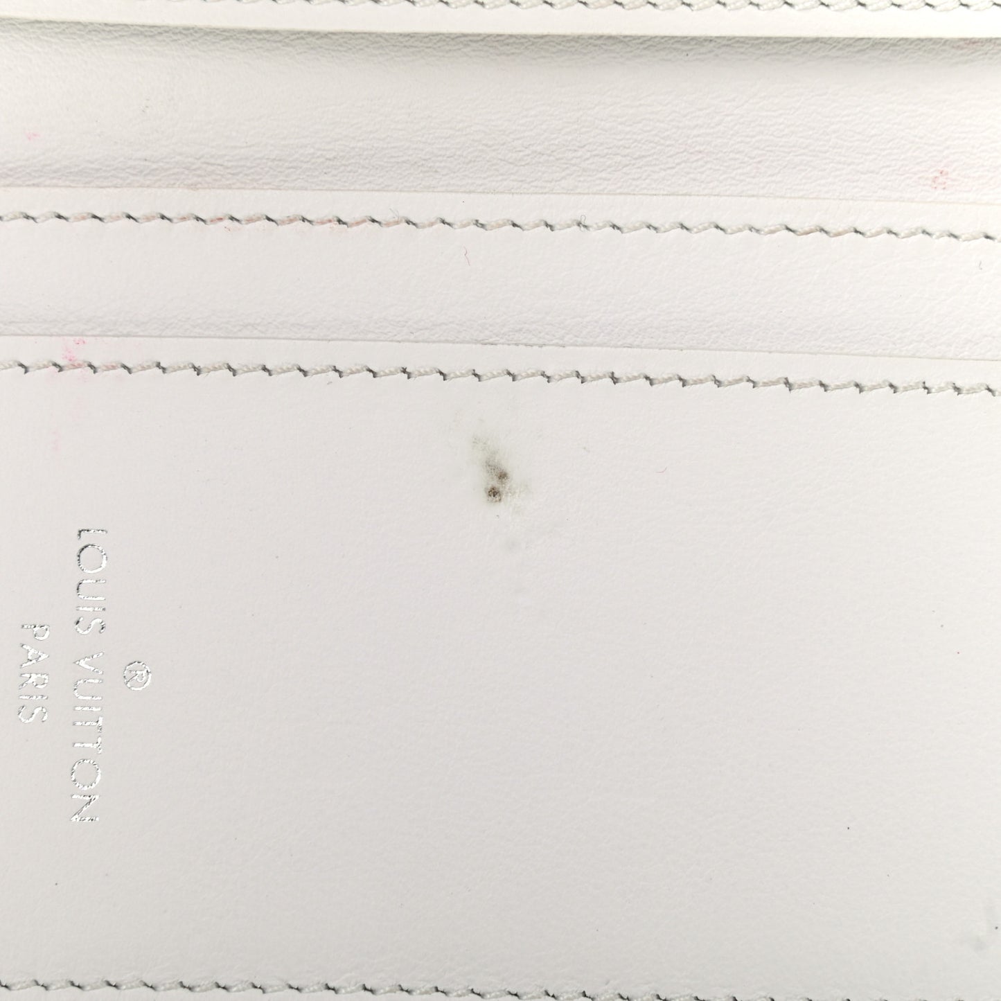 Taurillon Capucines XS Wallet White