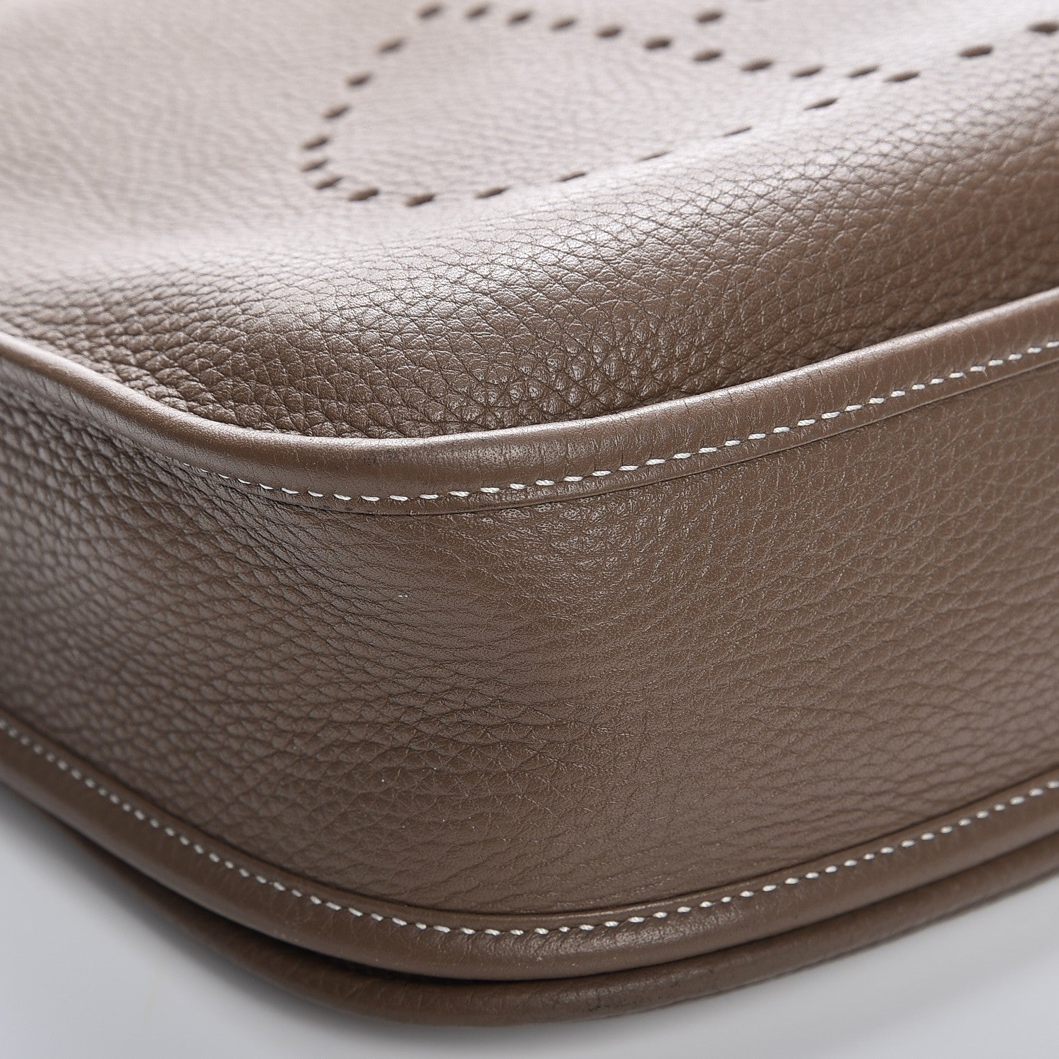 Hermes Taurillon Clemence Evelyne III PM Etoupe 9 of 13
