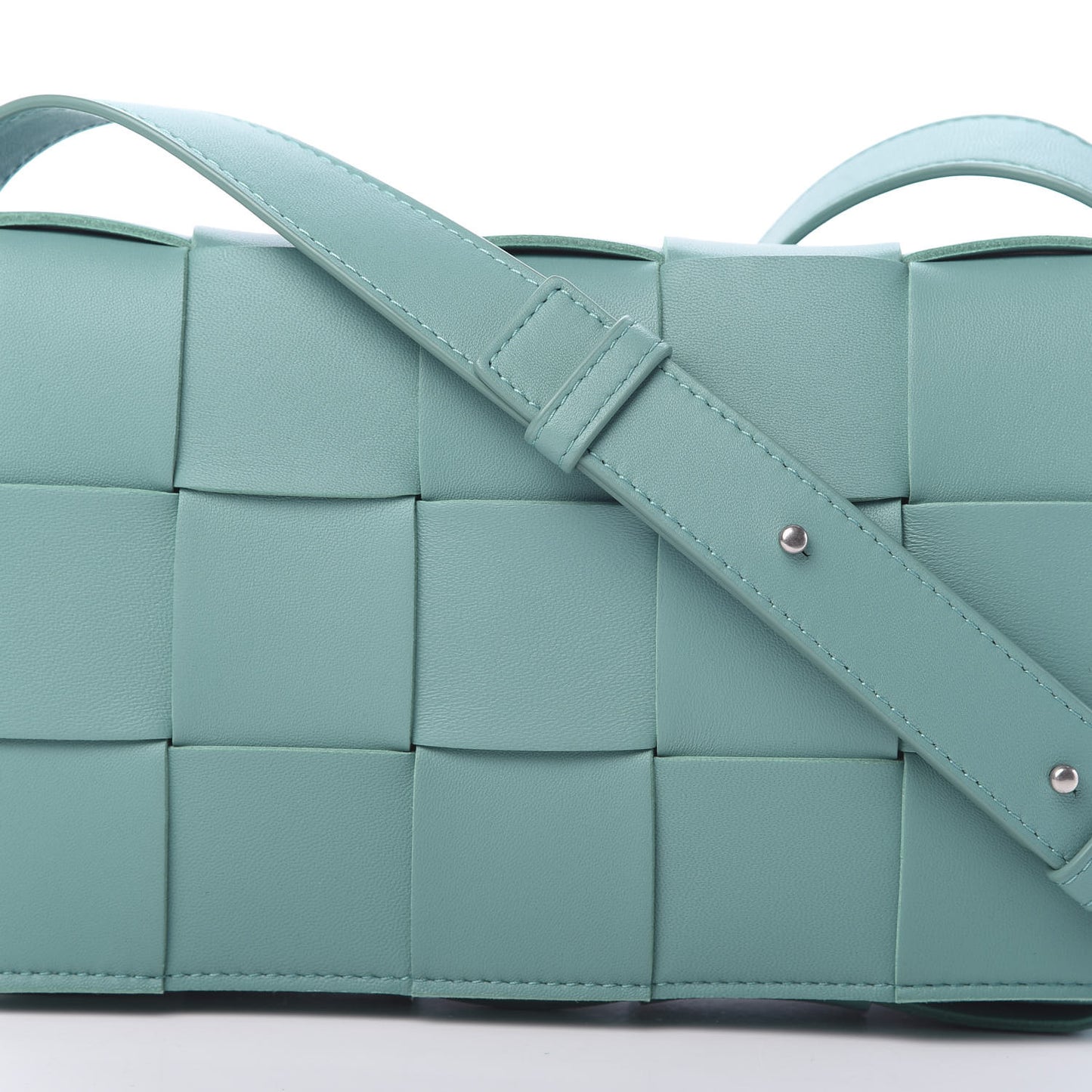 Nappa Maxi Intreccio Cassette Bag Linoleum