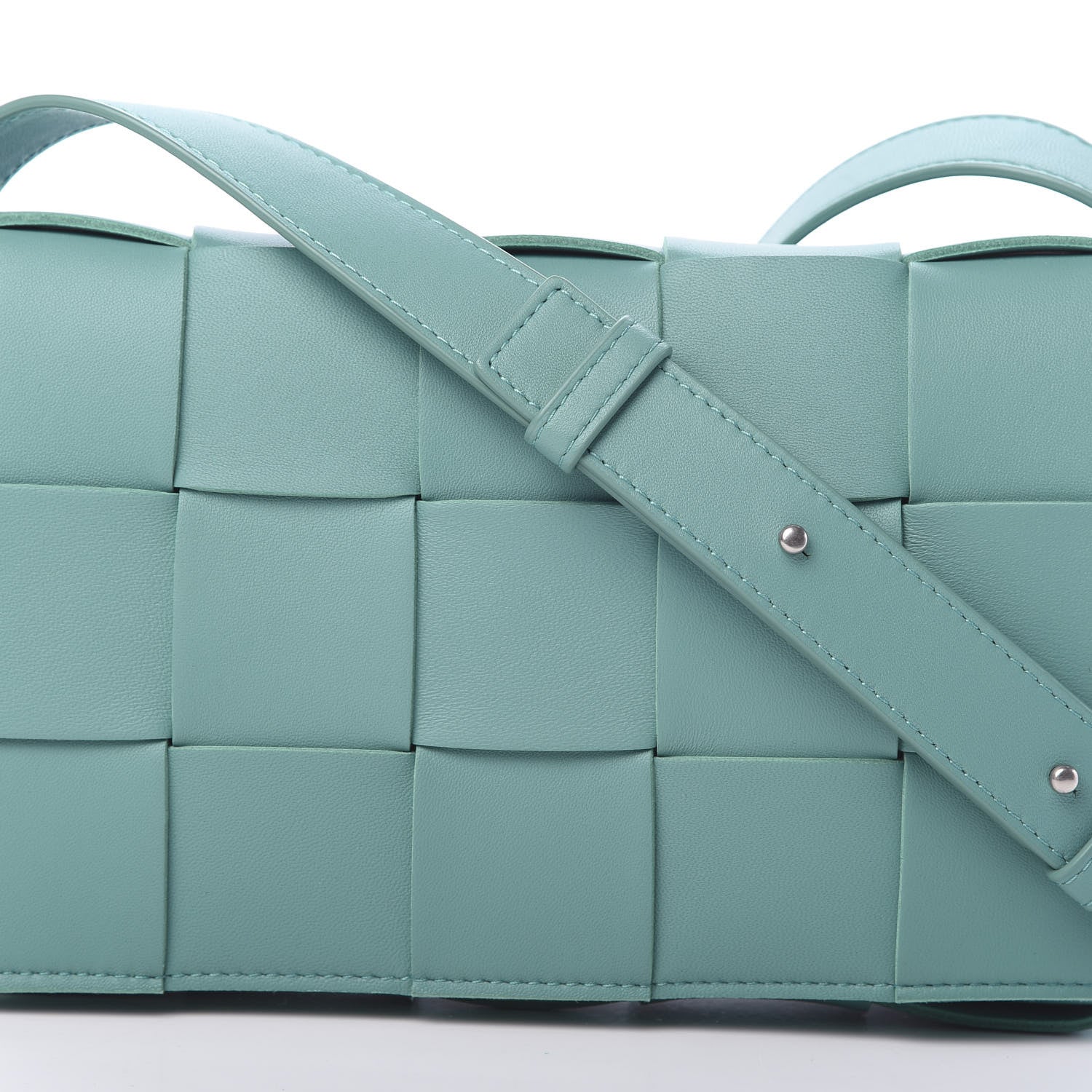 Bottega Veneta Nappa Maxi Intreccio Cassette Bag Linoleum 6 of 8