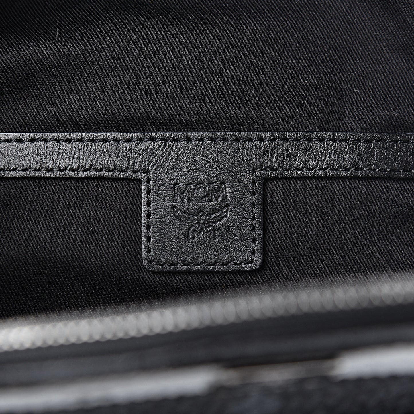 Visetos Spot Medium Sling Bag Black Silver