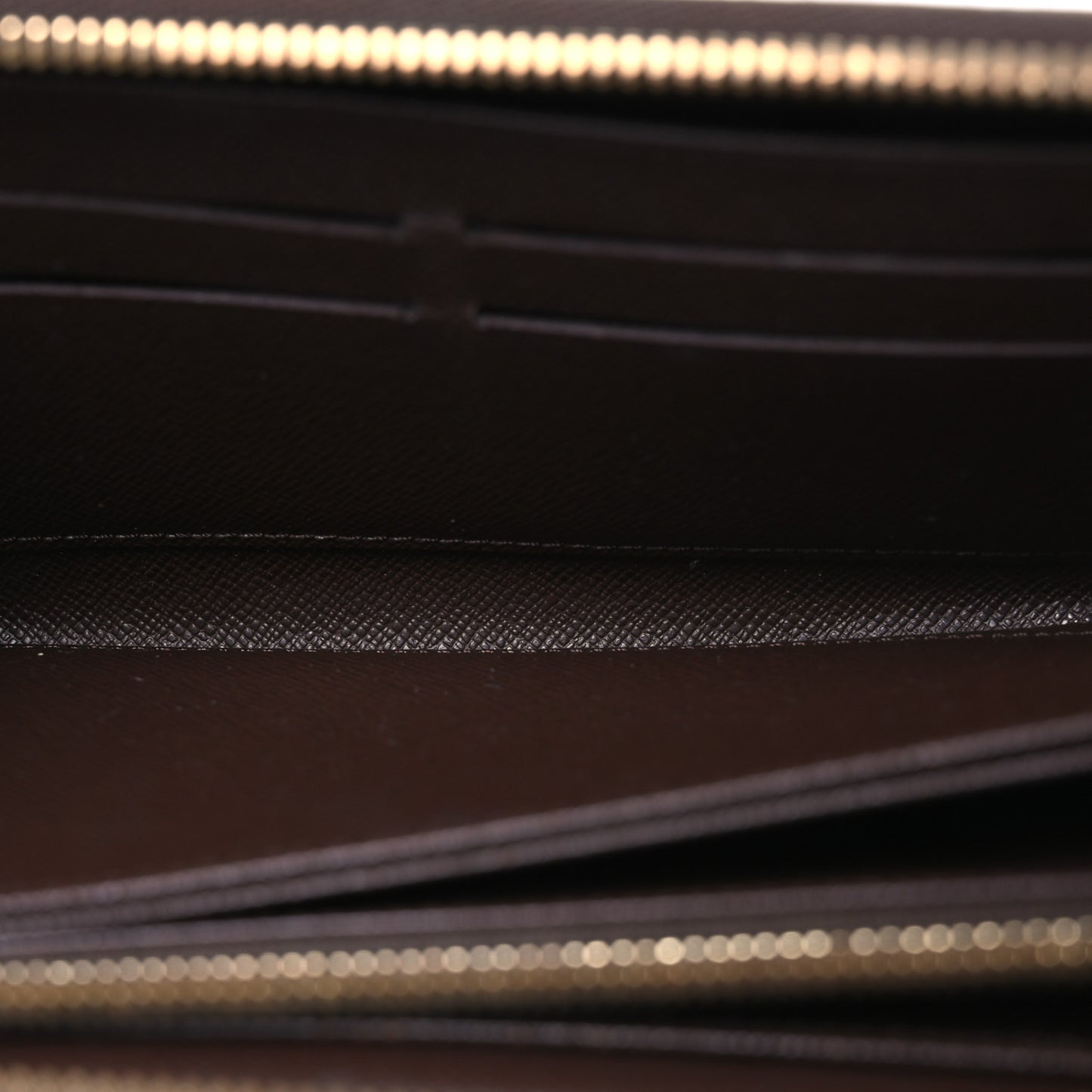 Damier Ebene Zippy Wallet