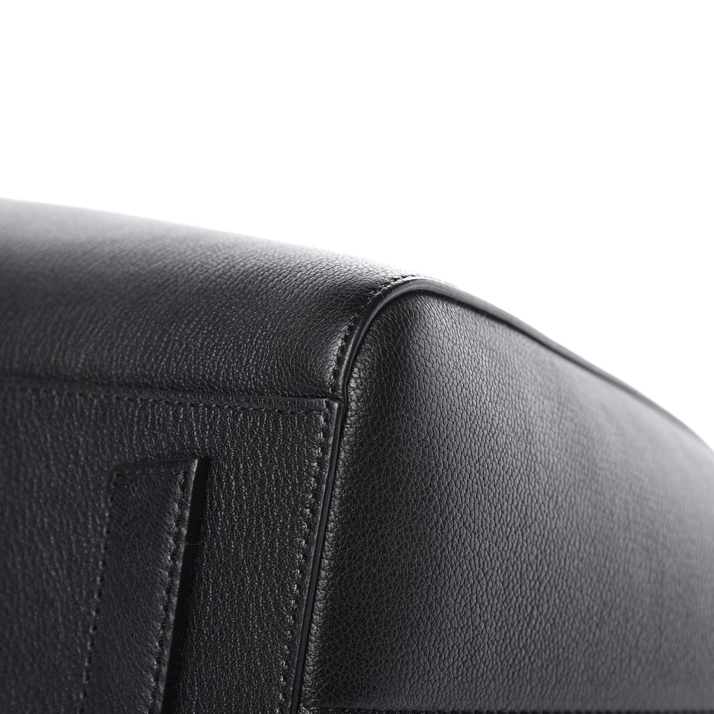 Sugar Goatskin Medium Antigona Black