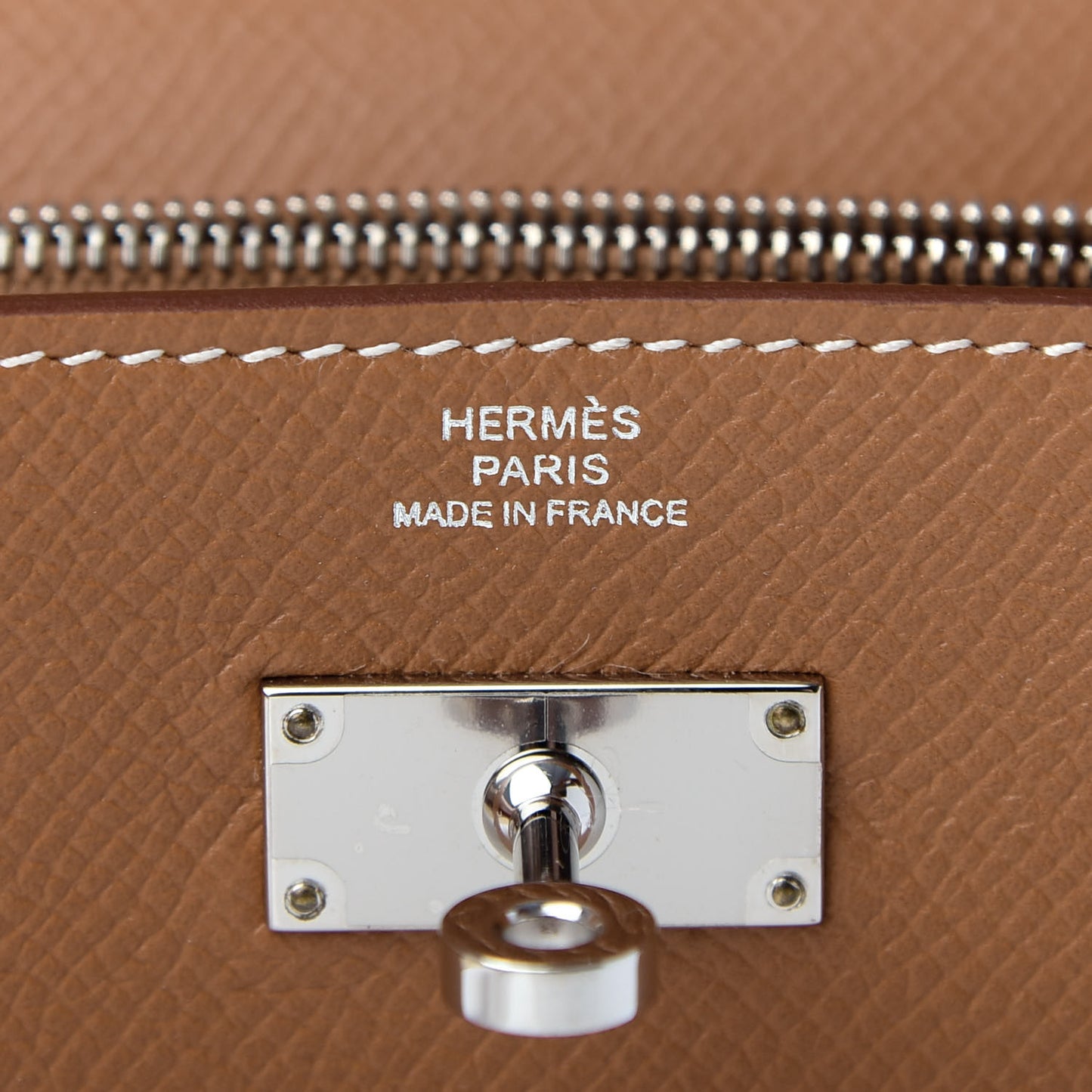 Epsom Kelly Longue Wallet Gold