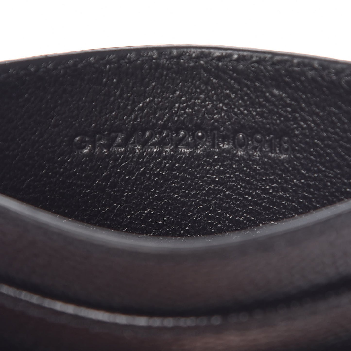 Grain De Poudre Matelasse Chevron Monogram Credit Card Case Black