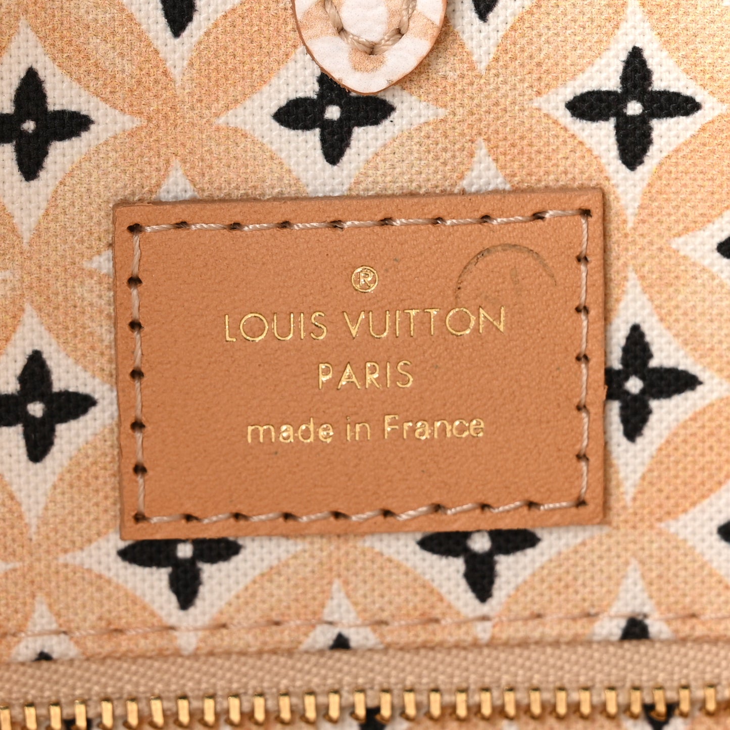 Monogram Giant By The Pool 2.0 Onthego MM Beige