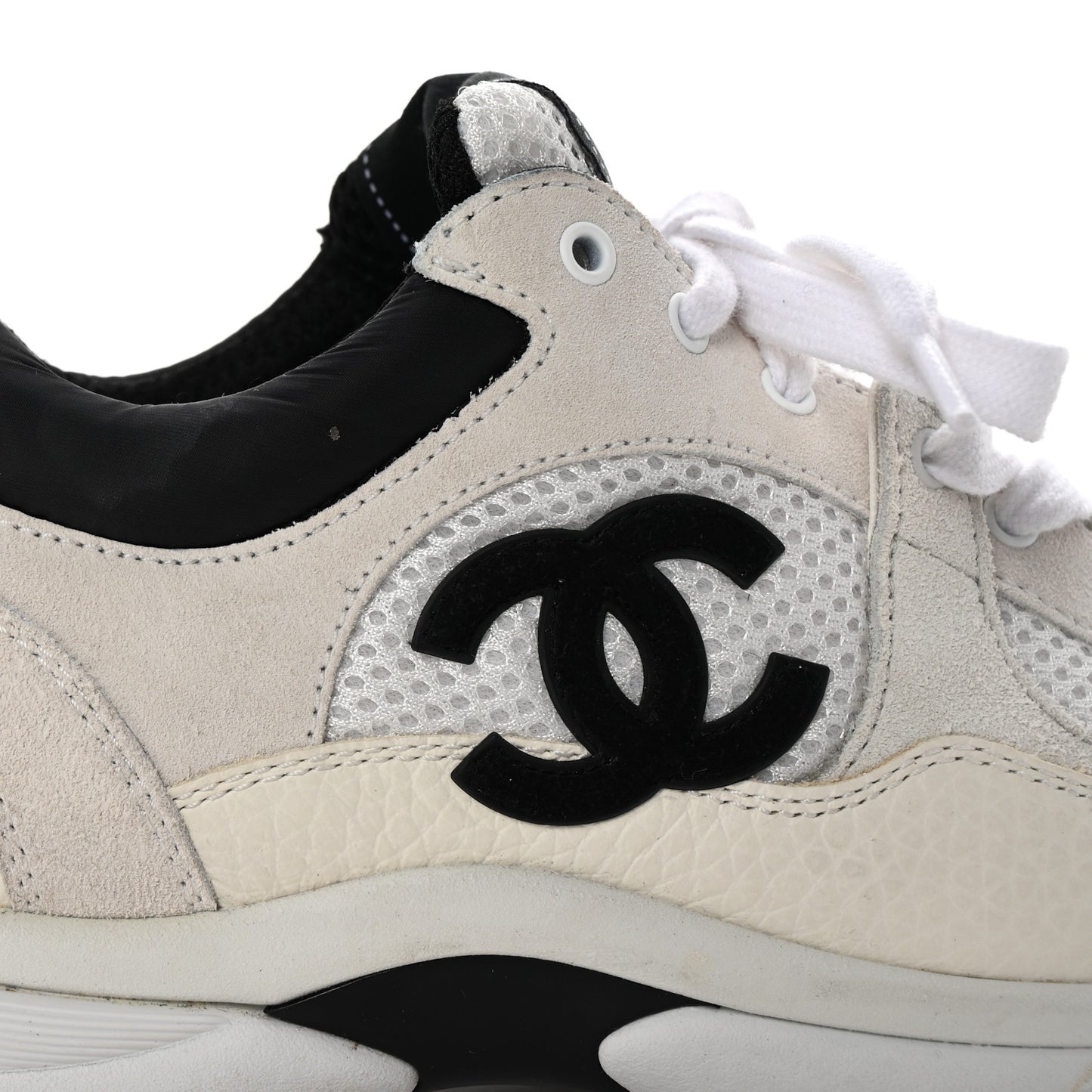 Mesh Suede Calfskin Grained Calfskin Womens CC Sneakers 35.5 White Black