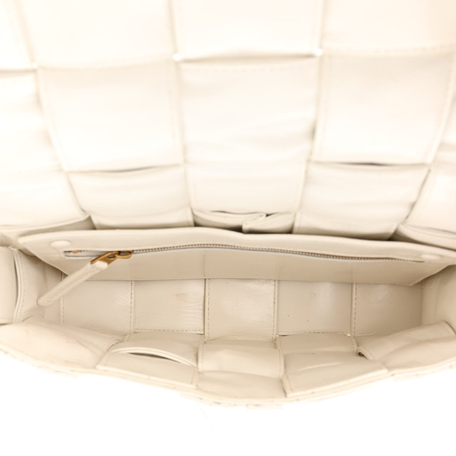Bottega Veneta Calfskin Intreccio Plisse Cassette Crossbody Bag White 5 of 15