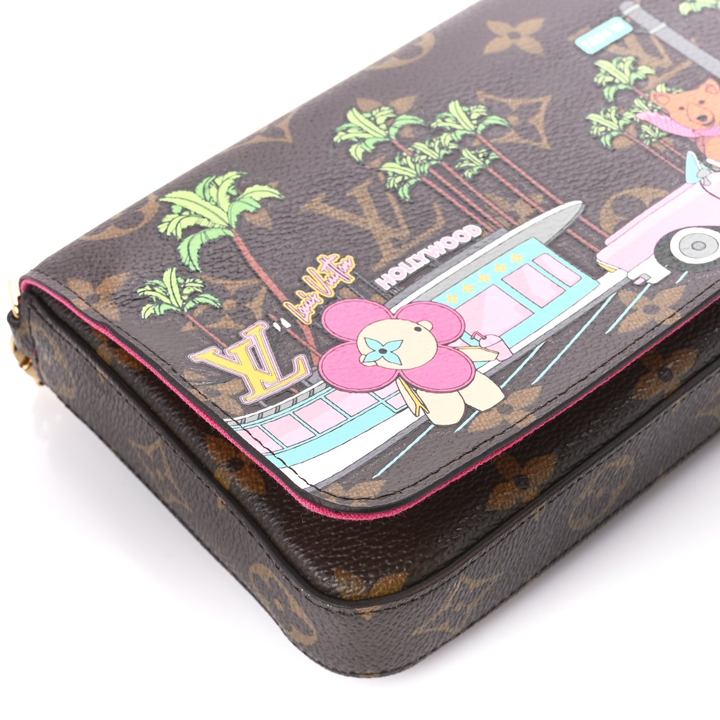 Monogram 2021 Christmas Animation Hollywood Pochette Felicie Chain Wallet Fuchsia