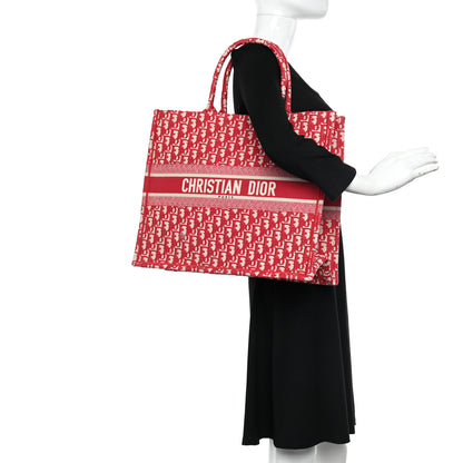 Christian Dior Oblique Book Tote Raspberry 3 of 11