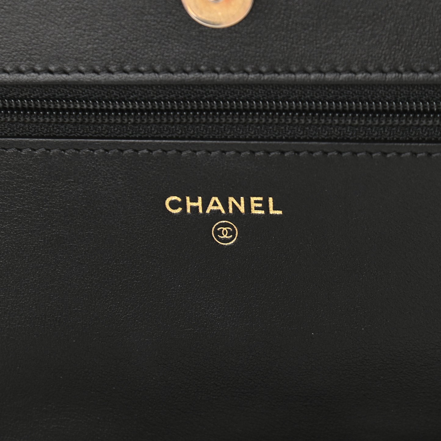 Caviar Quilted Boy Wallet On Chain WOC Black