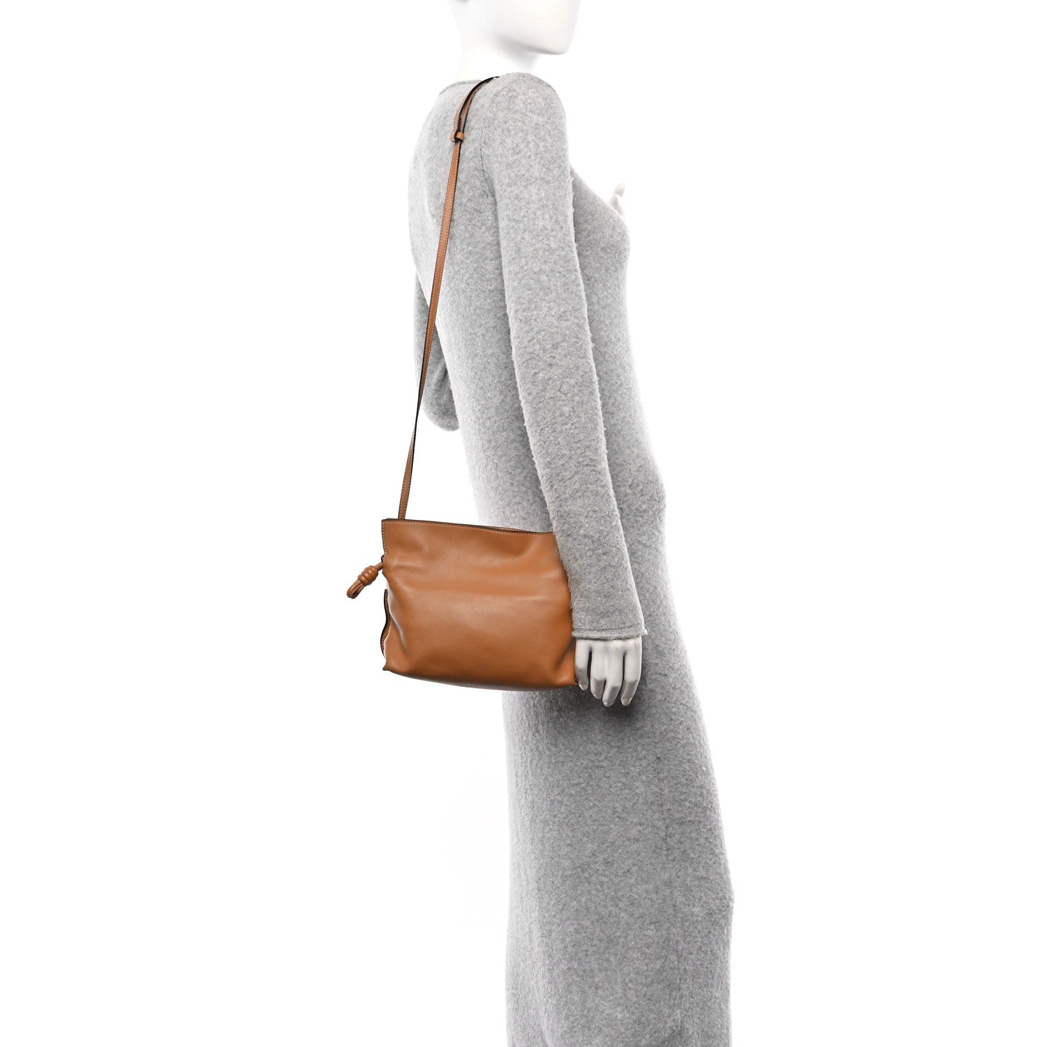 Loewe Nappa Flamenco Mini Knot Clutch Warm Desert 2 of 10