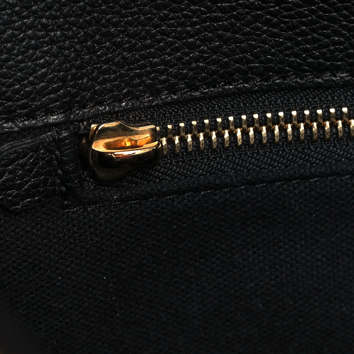 Burberry Grainy Calfskin Medium Title Bag Black 11 of 13