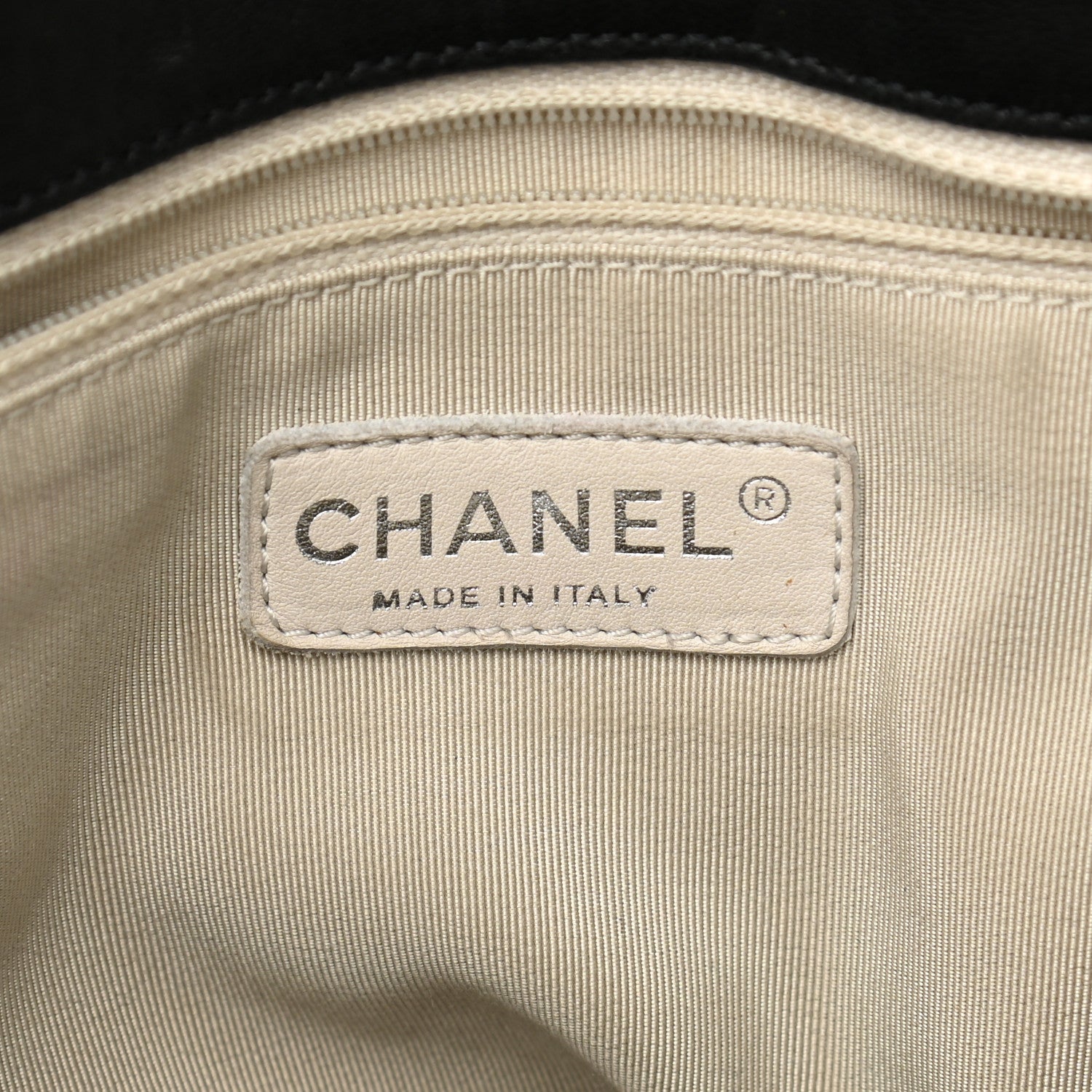 Chanel Washed Lambskin Quilted Maxi Chain Around Flap Black 6 of 10