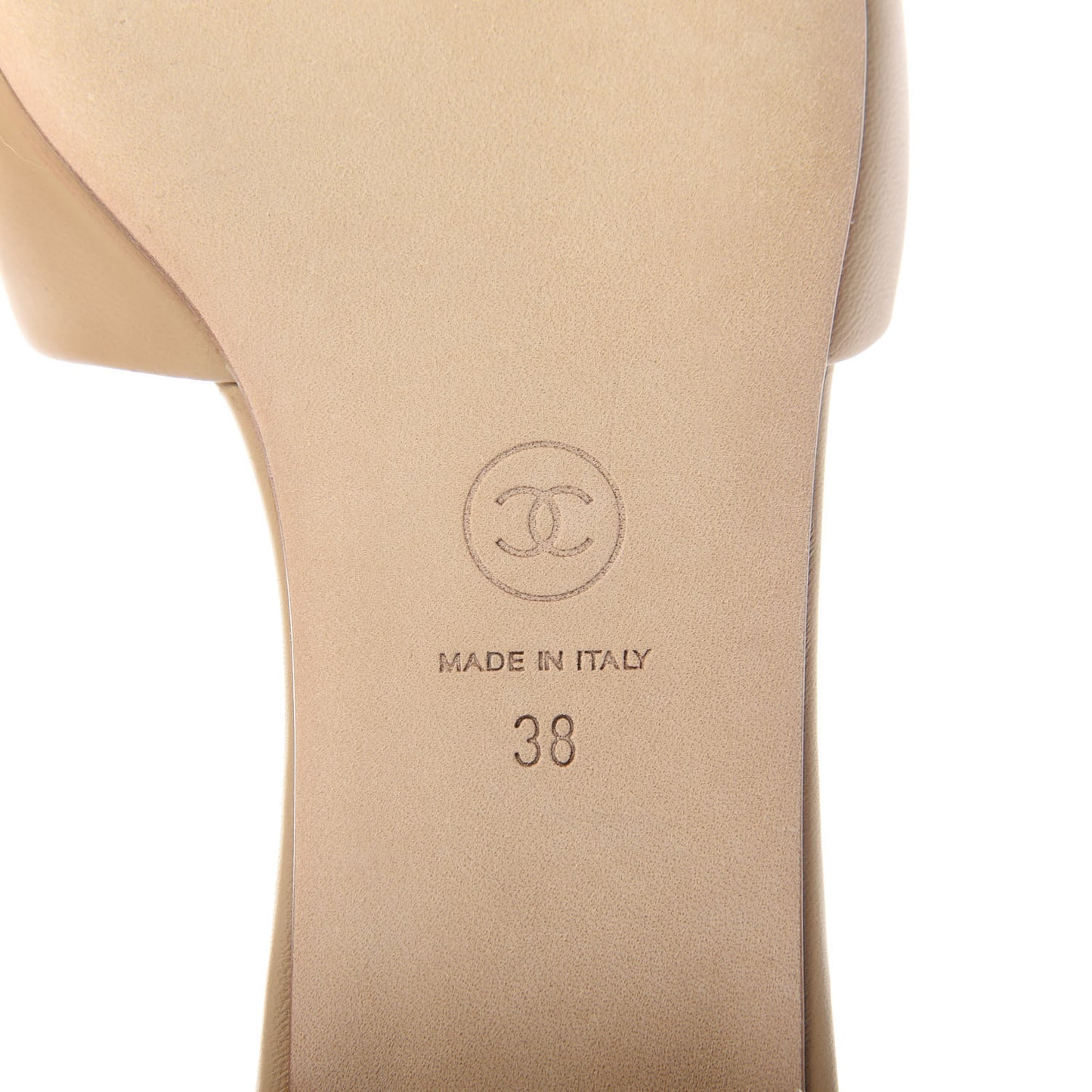 Lambskin Enamel CC Mules 38 Beige