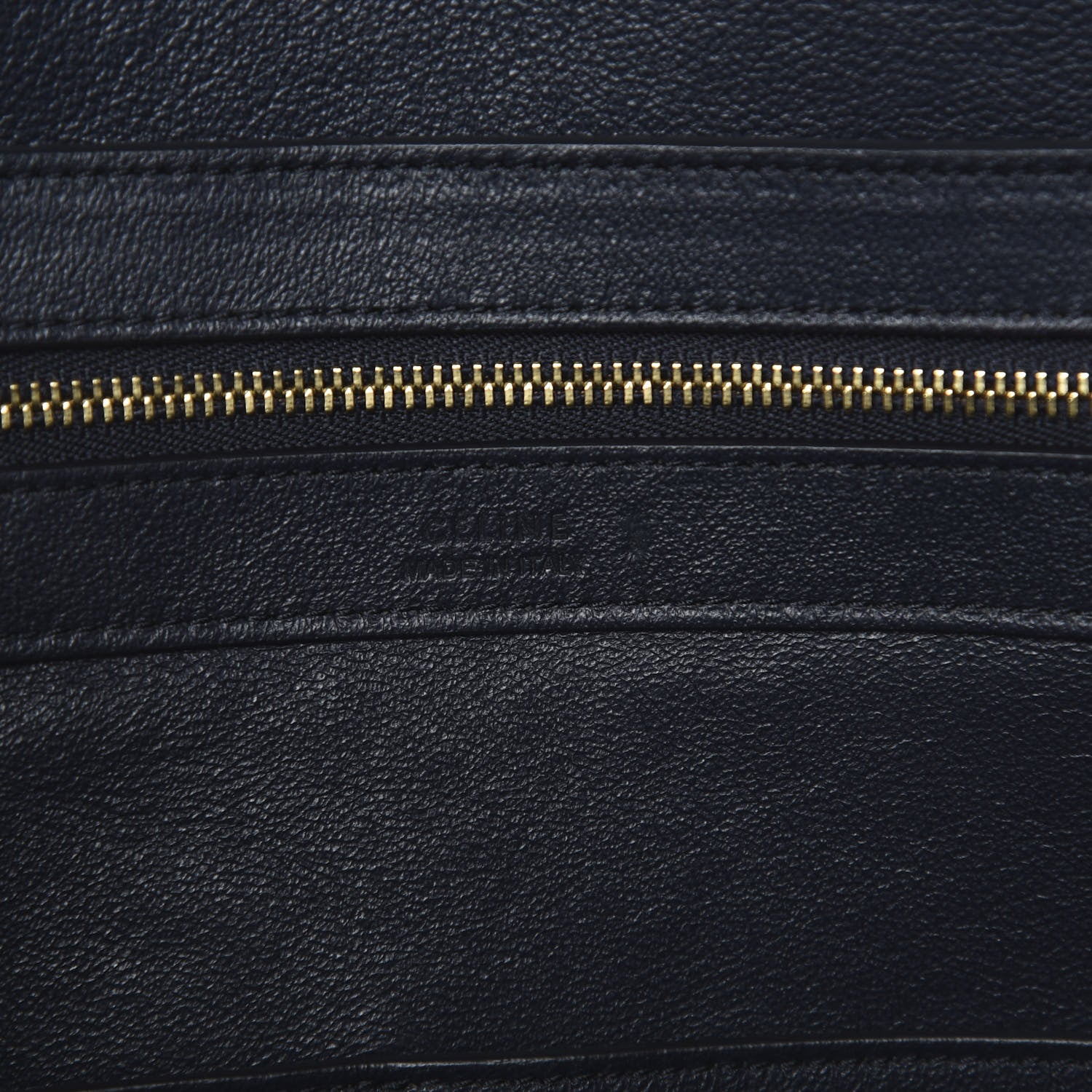 Celine Crocodile Embossed Nubuck Small Belt Cabas Phantom Navy Blue 5 of 10