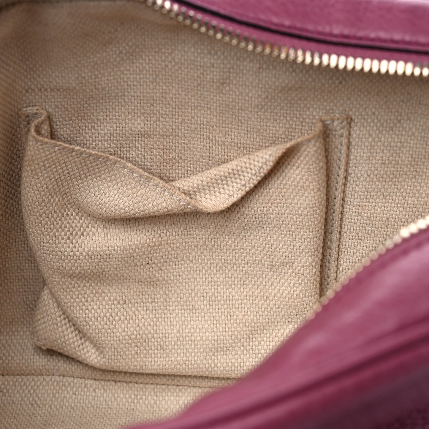 Pebbled Calfskin Small Soho Disco Bag Peonia Flower